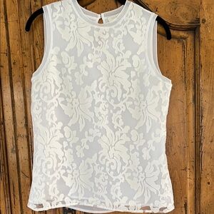 Elegant White Lace Sleeveless Top